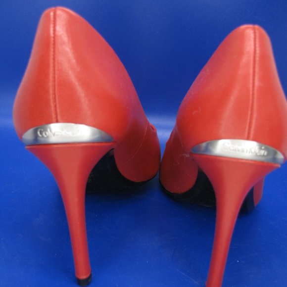 Calvin Klein Ronna Nappa Crimson Red Leather 3.5" Pointy Toe Sz 7 EU 37 - Picture 10 of 11